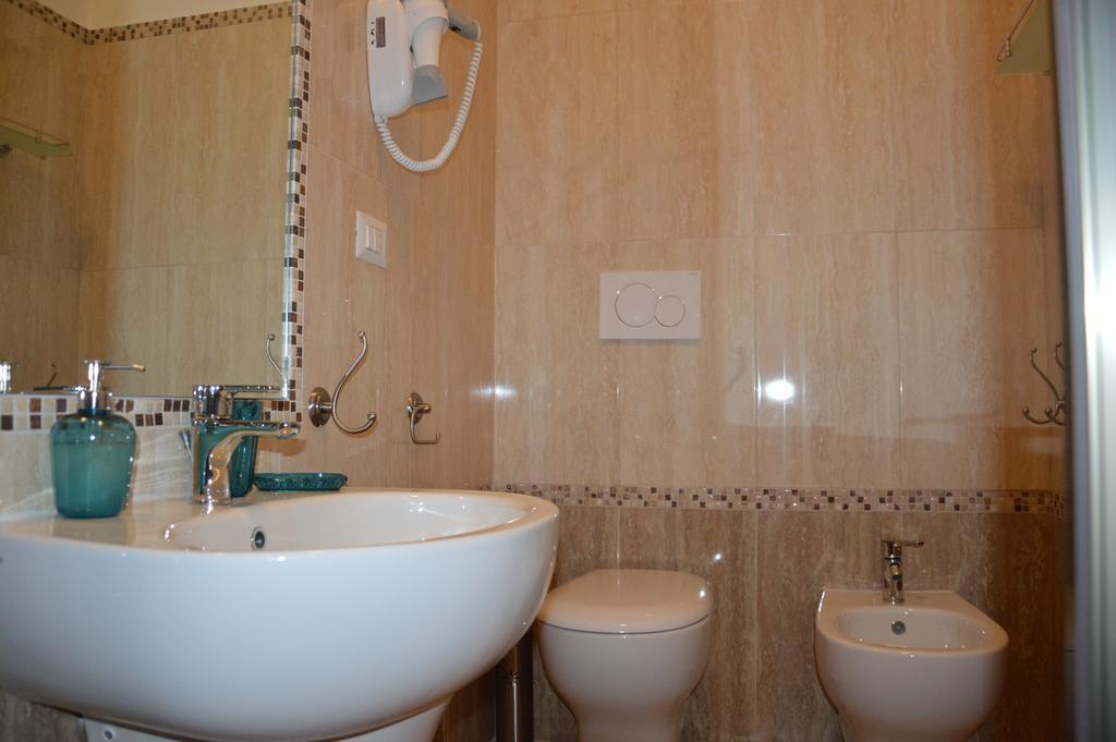 B&B Ad Maiora Roma Habitación foto